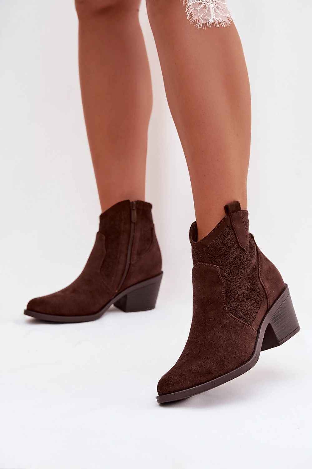 Heel boots model 224427