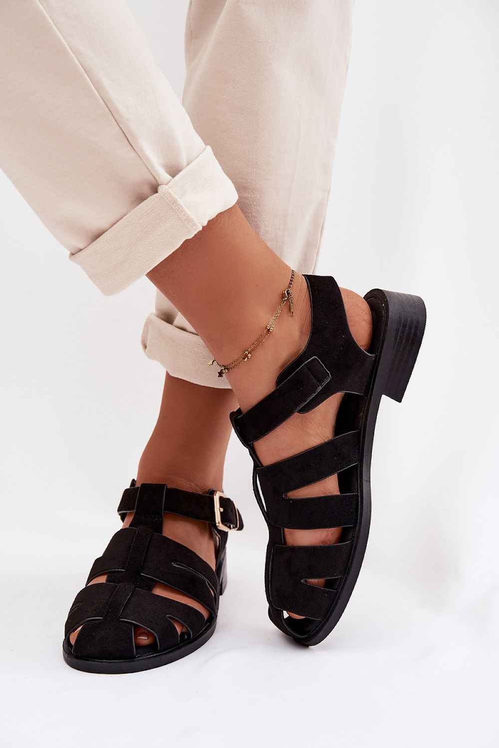 Sandals model 224477
