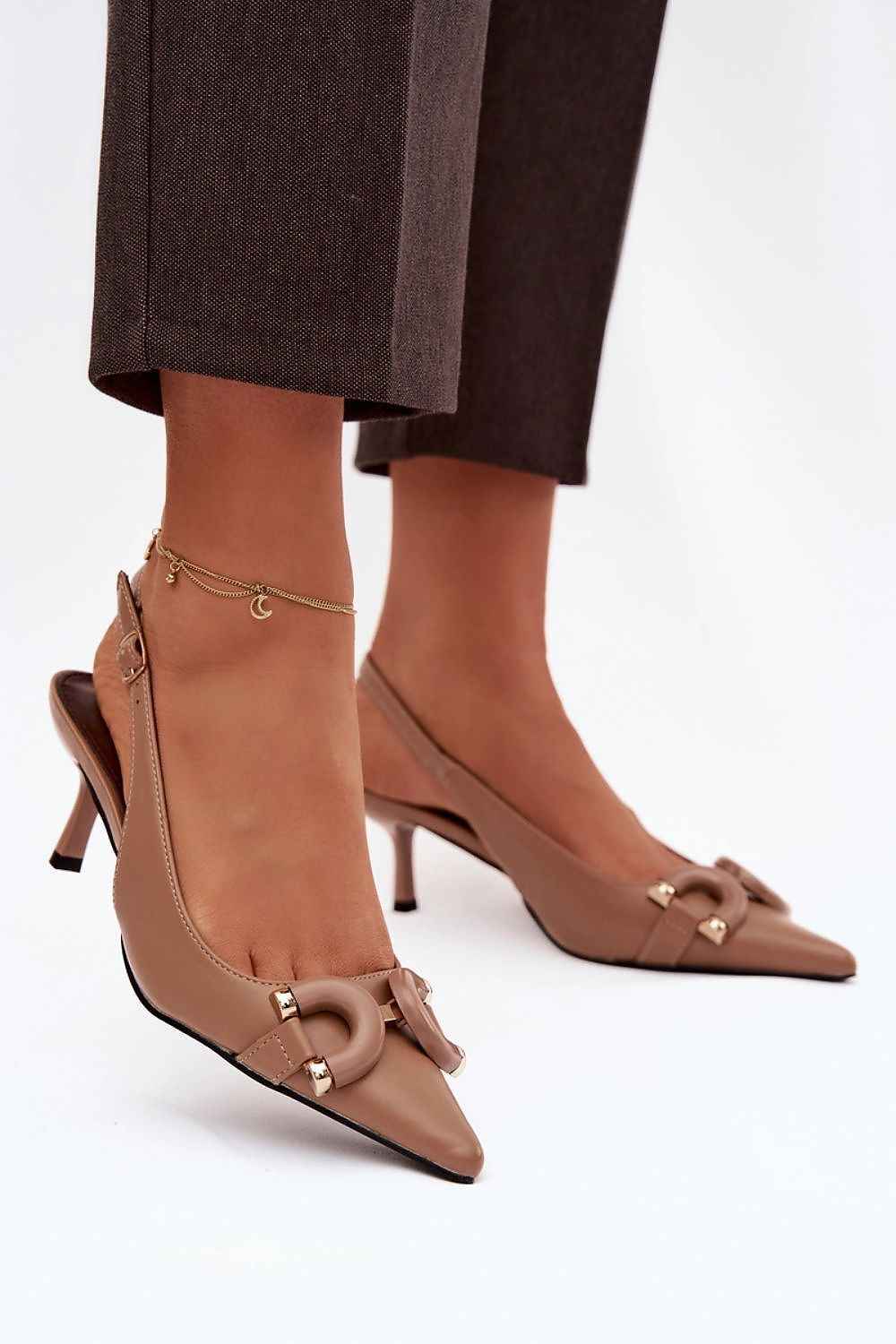 Heel sandals model 224500