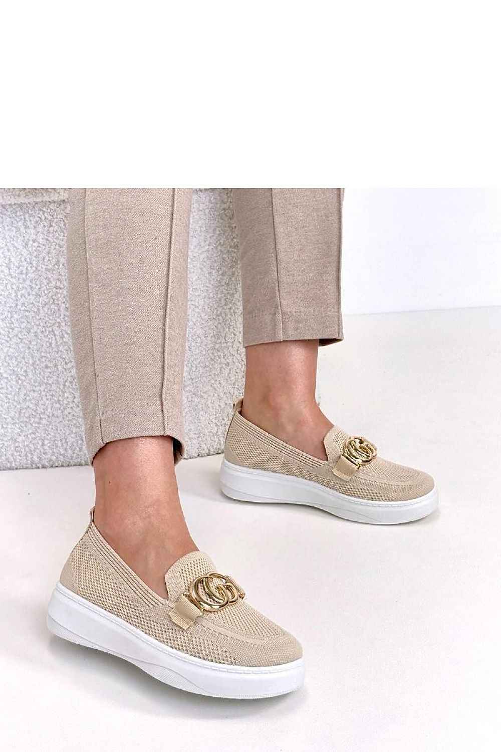 Sneakers model 224579