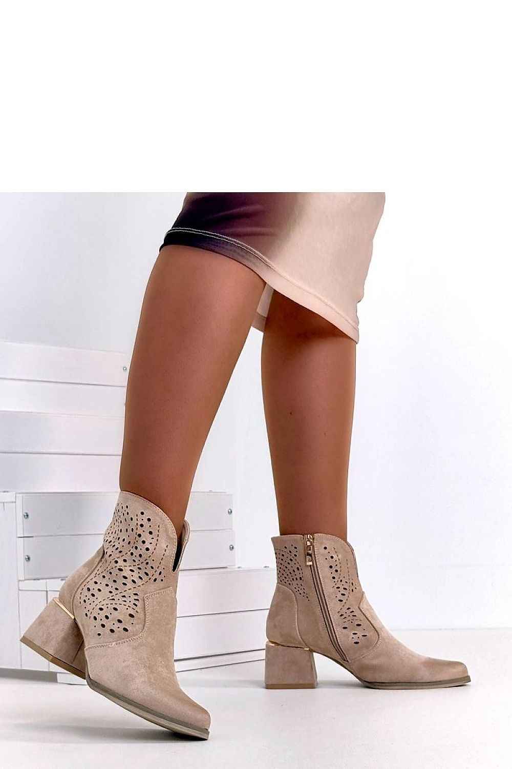 Heel boots model 224586