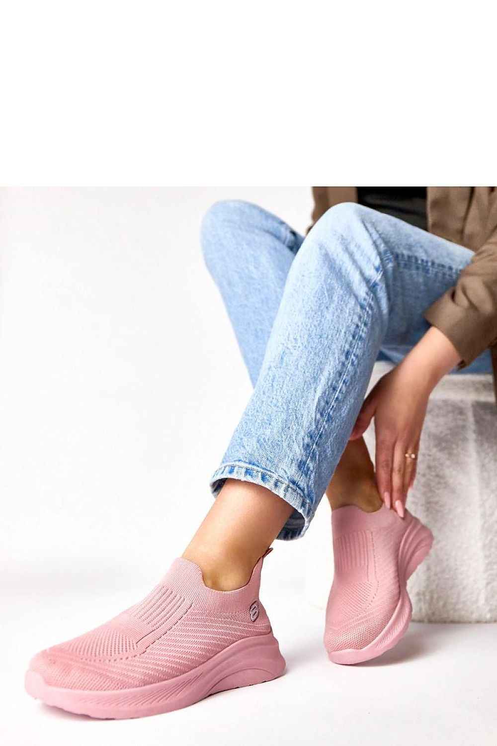 Sport Shoes model 224589