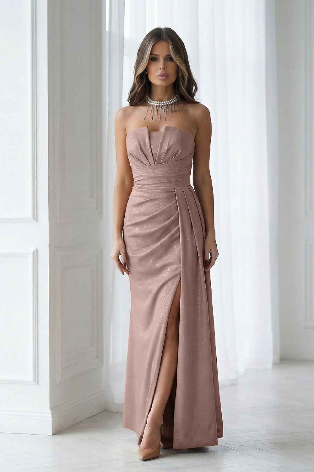 Long dress model 224635