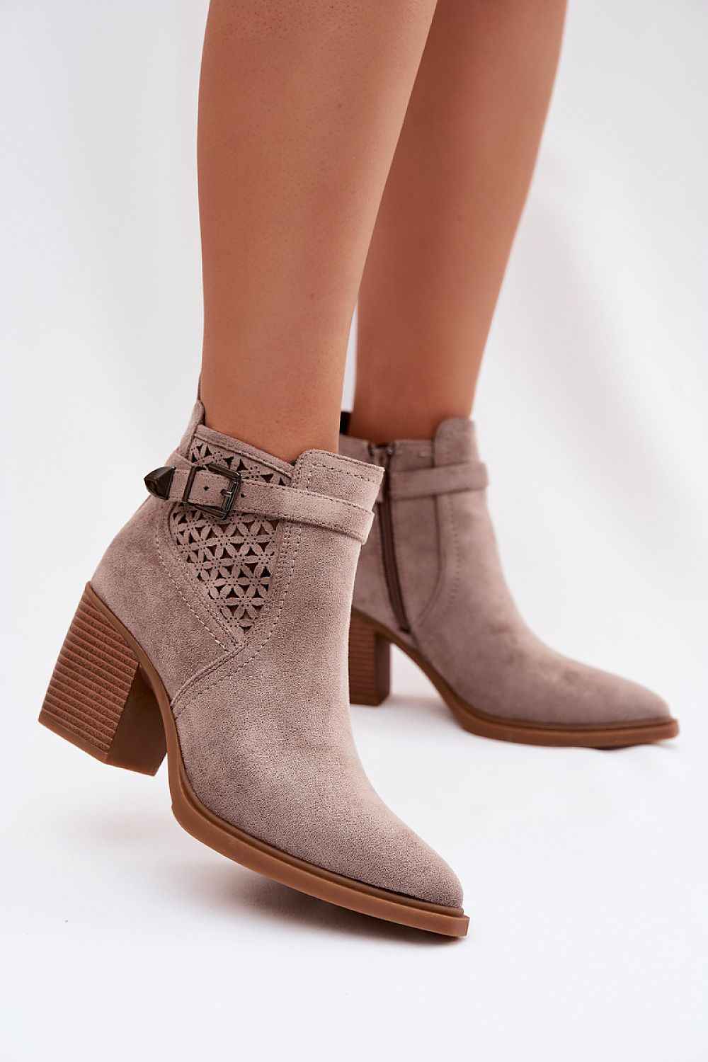 Heel boots model 224702