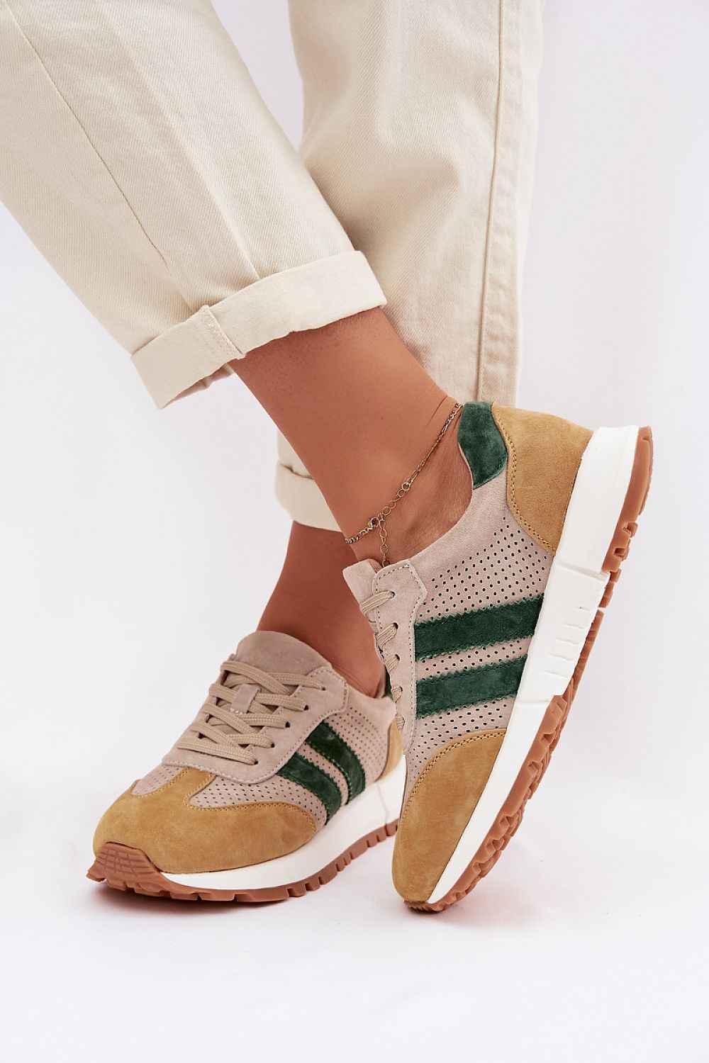 Sport Shoes model 224718