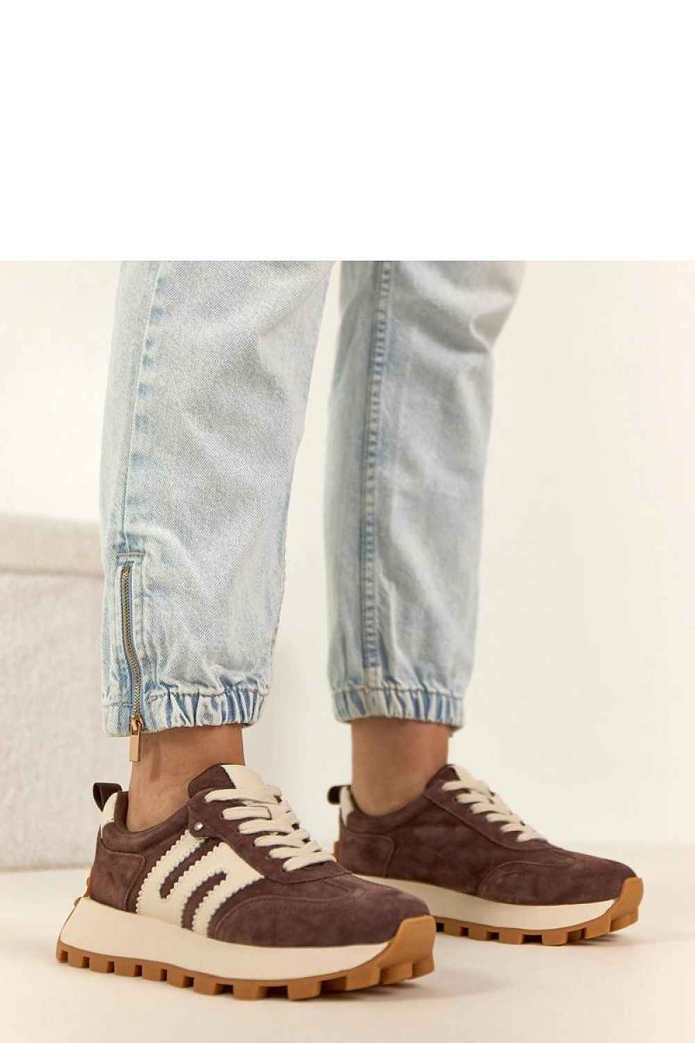 Sport Shoes model 224955