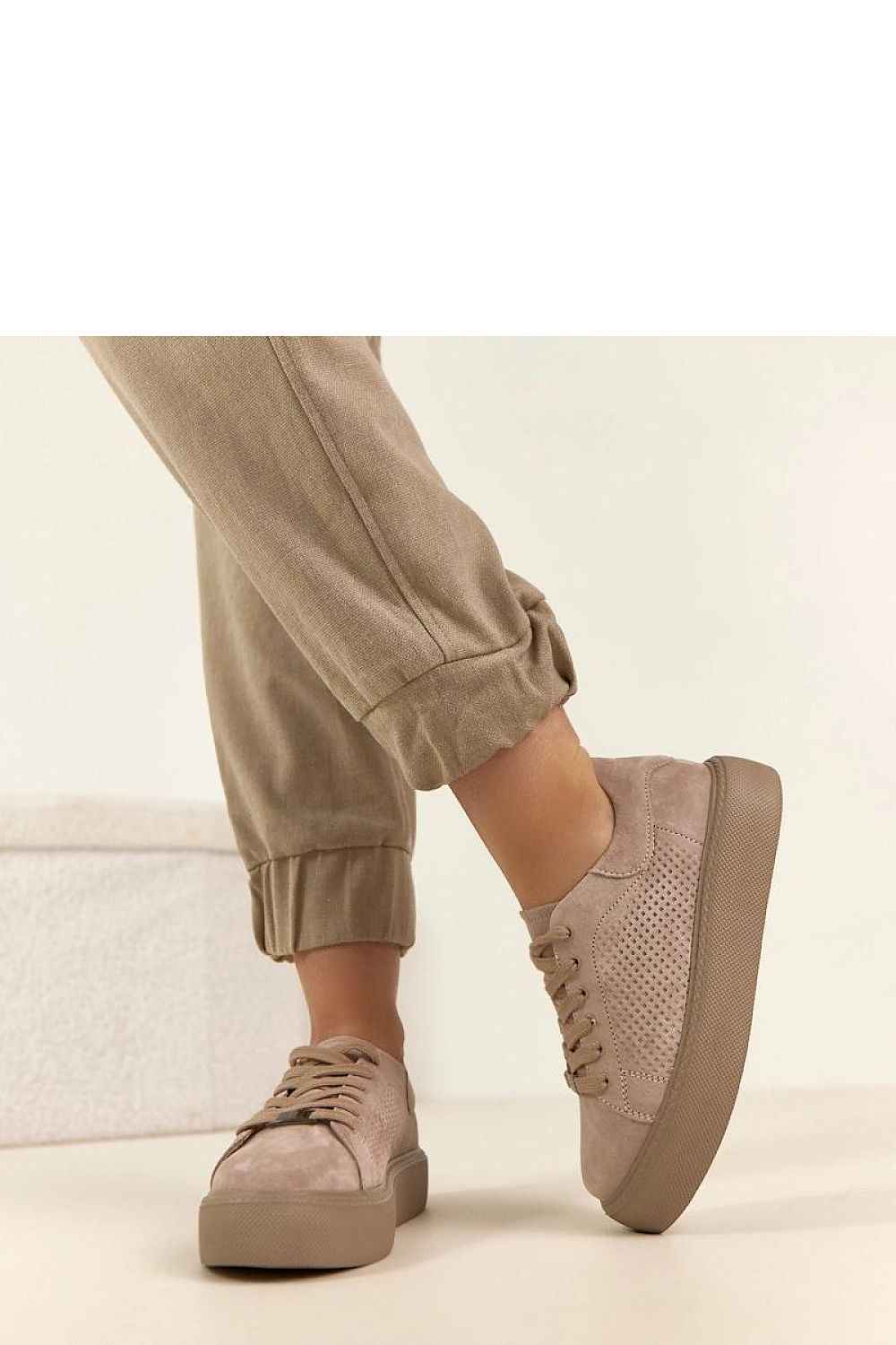 Sport Shoes model 224957
