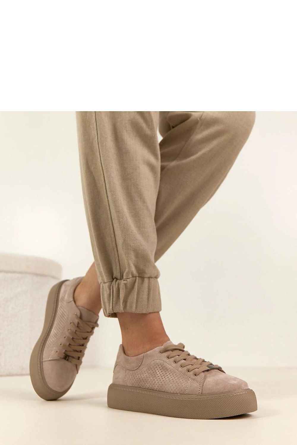 Sport Shoes model 224957