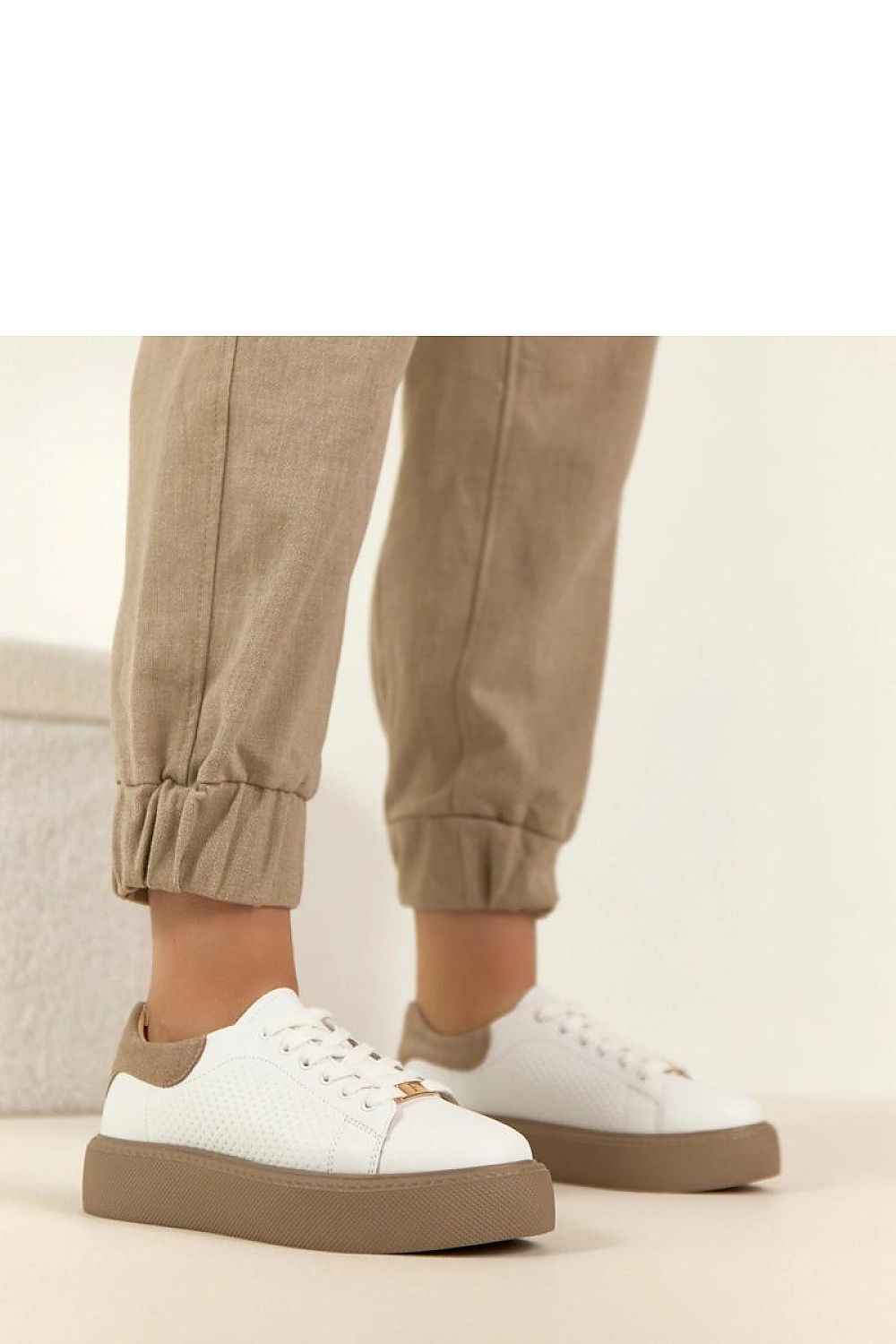 Sport Shoes model 224958