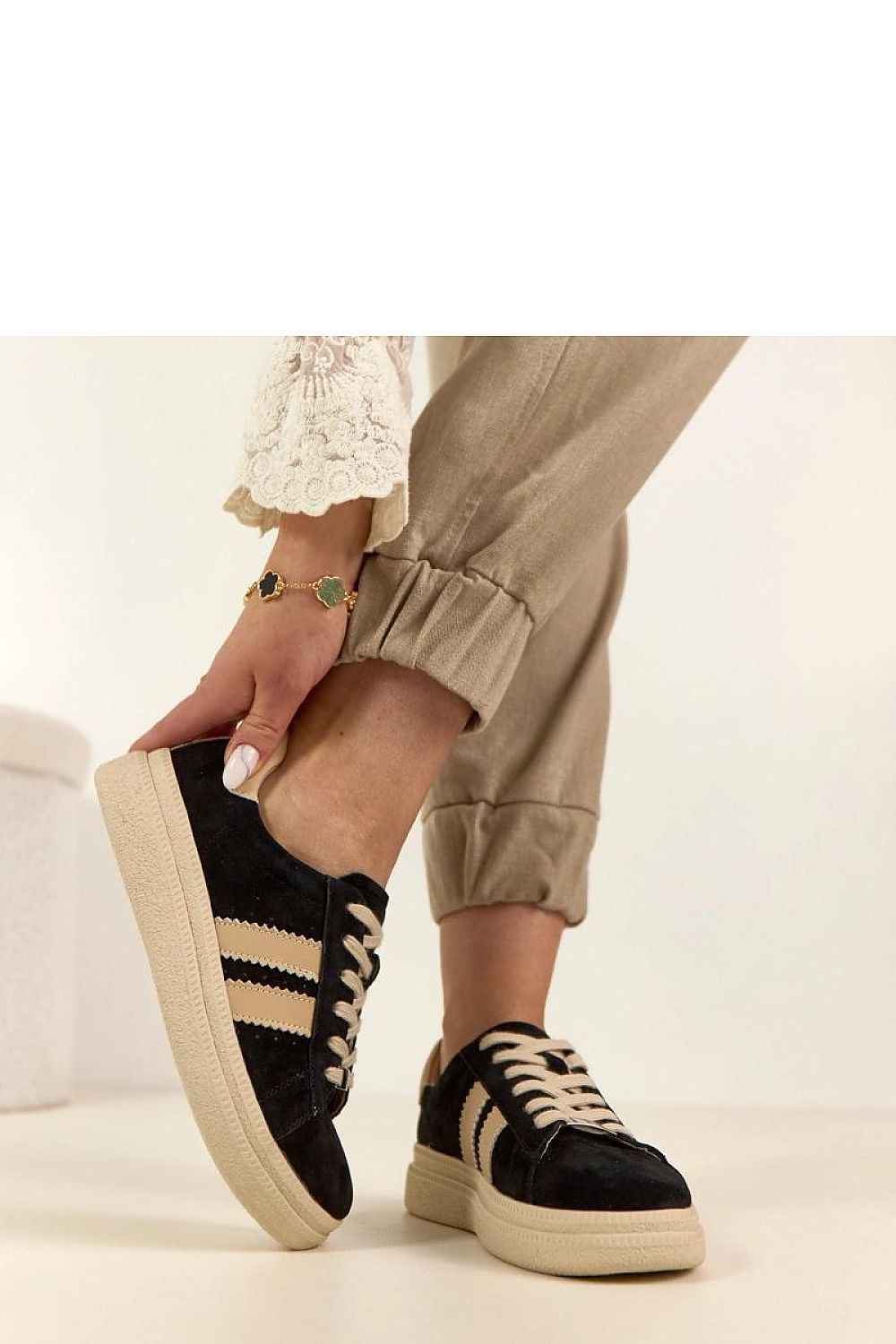 Sport Shoes model 224959