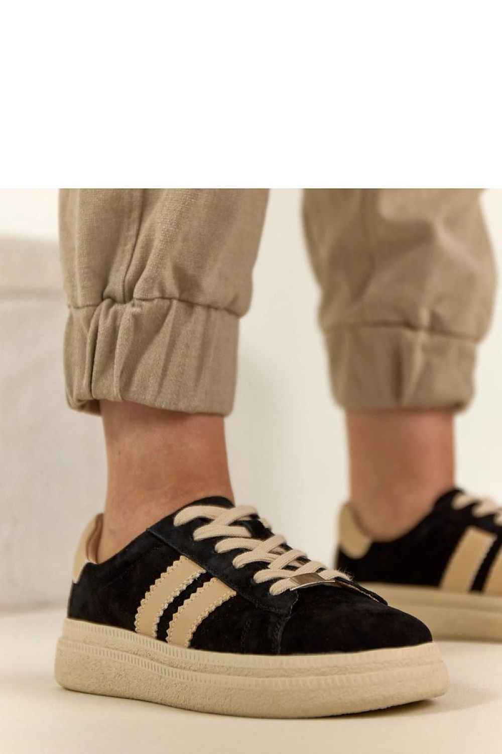 Sport Shoes model 224959