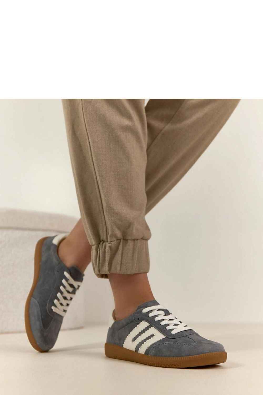 Sport Shoes model 224960