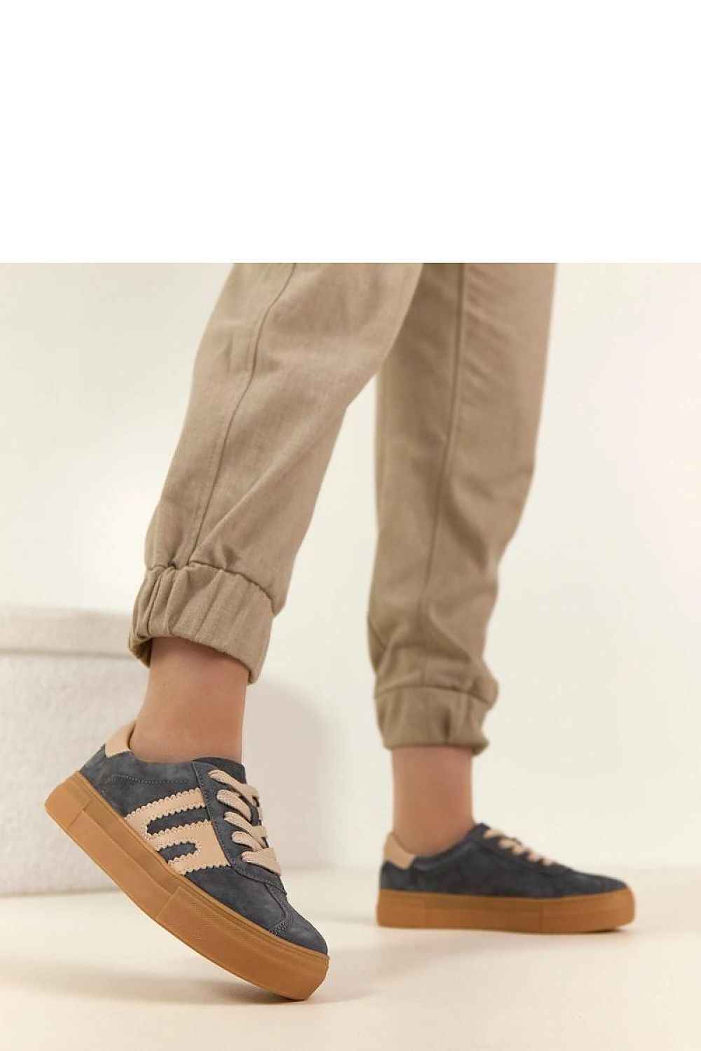 Sport Shoes model 224963
