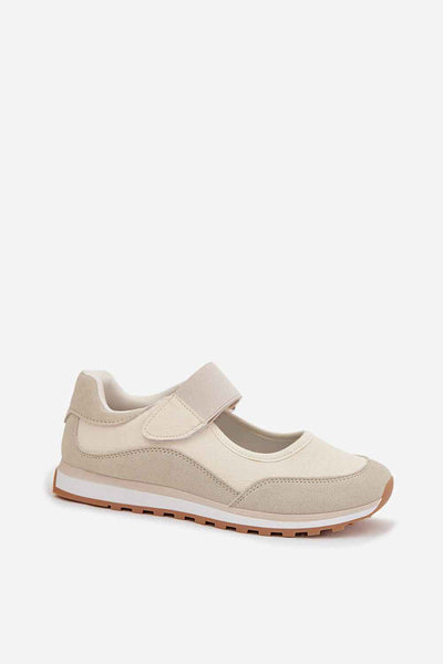 Half shoes model 225100