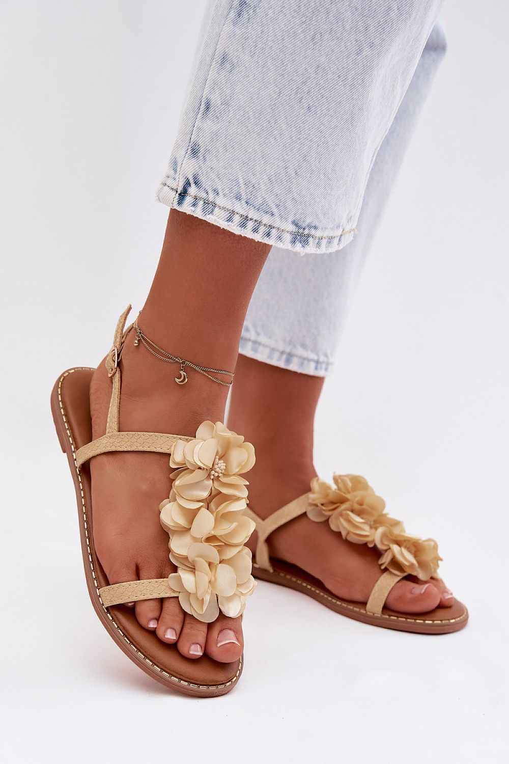 Sandals model 225116