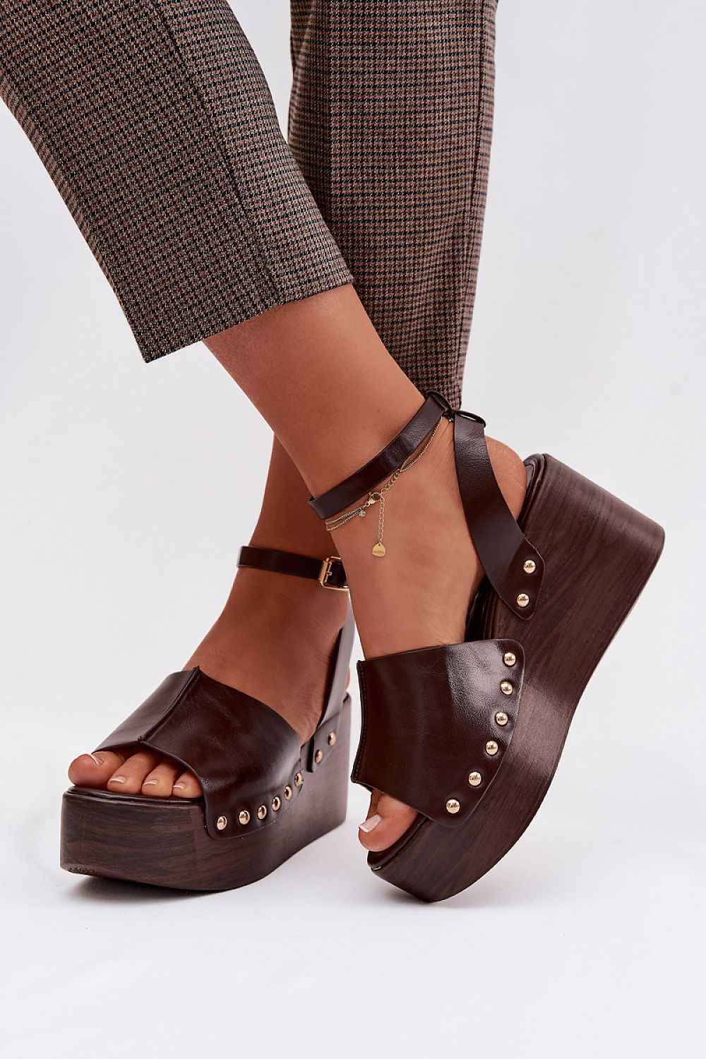 Sandals model 225120