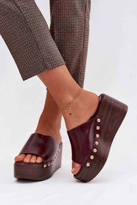 Flip-flops model 225129