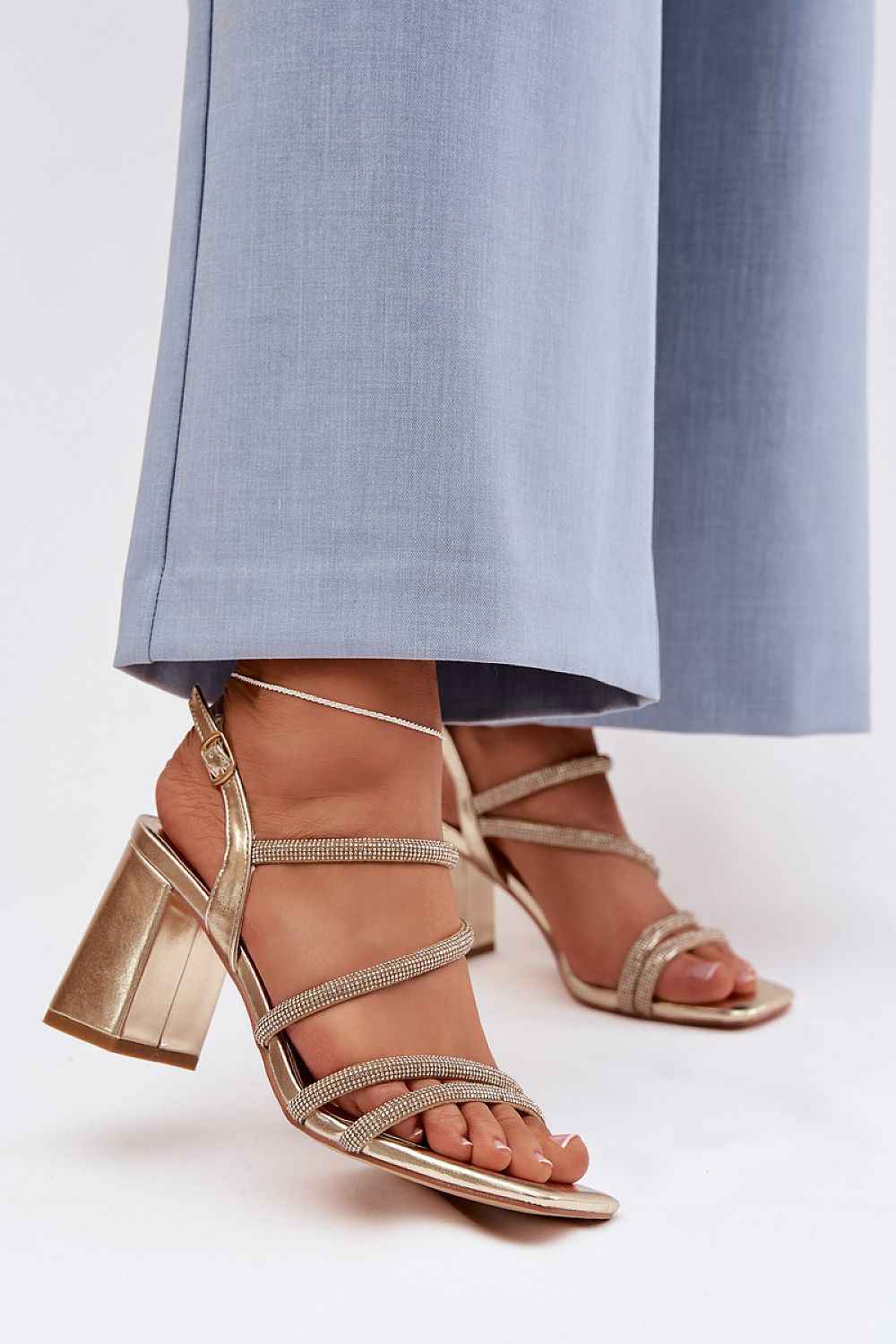 Heel sandals model 225209