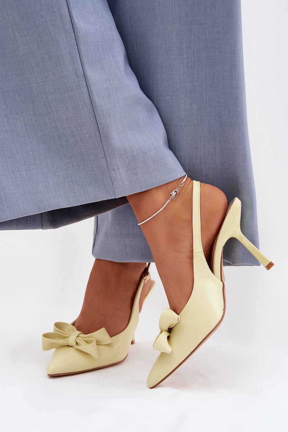 Heel sandals model 225213