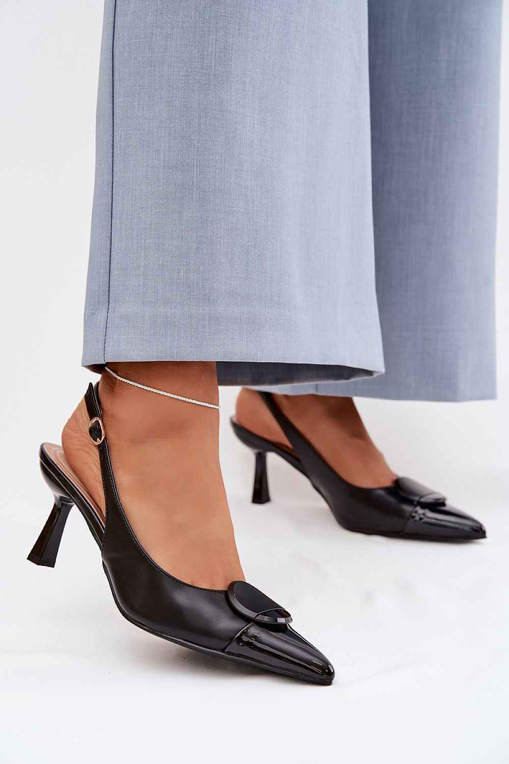 Heel sandals model 225217