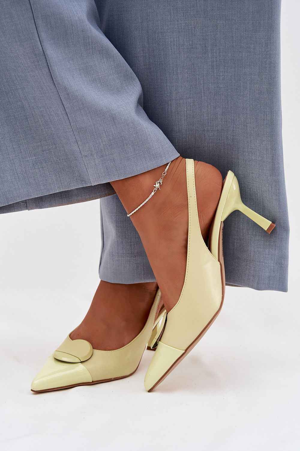 Heel sandals model 225218