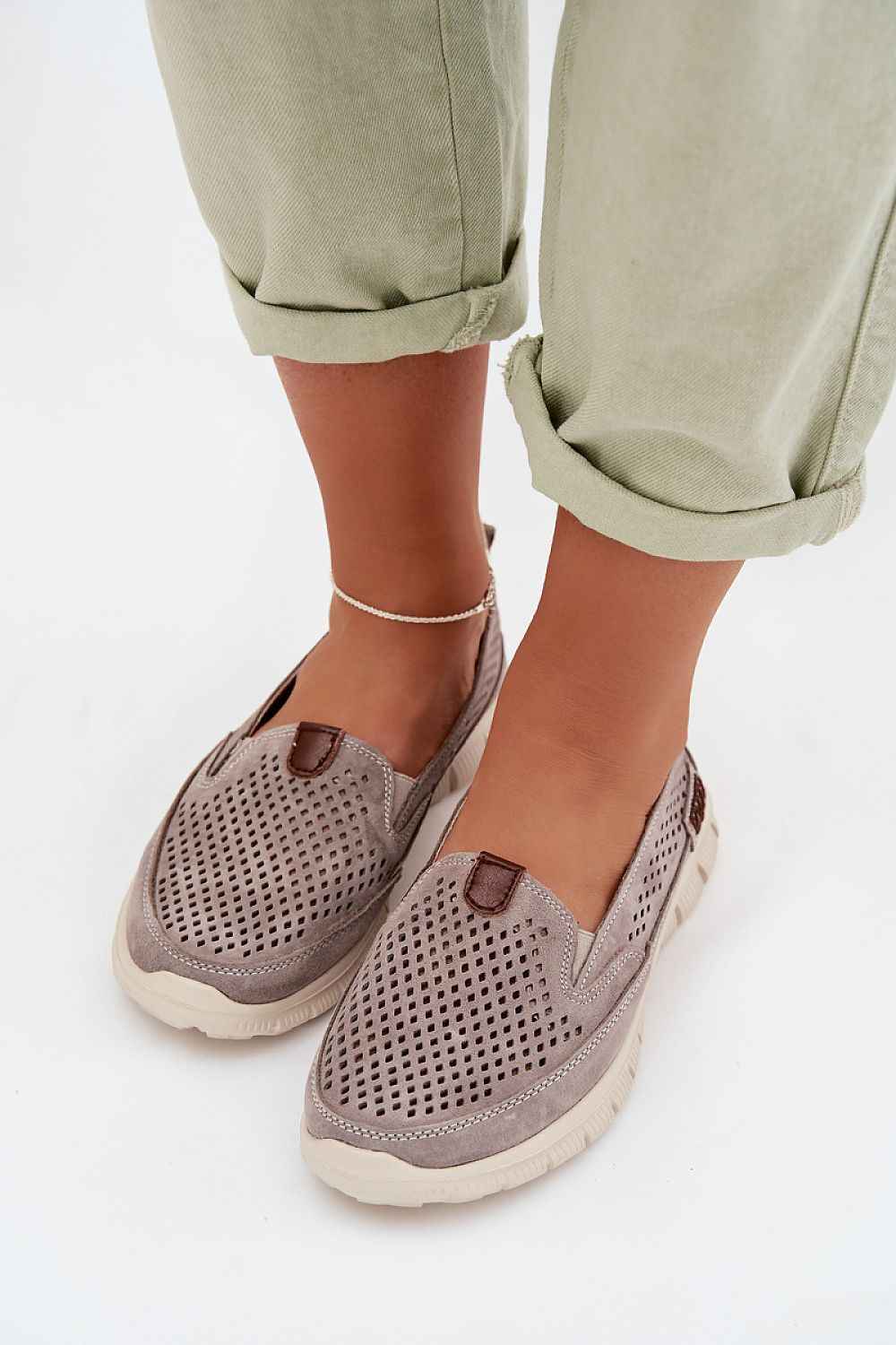 Half shoes model 225233