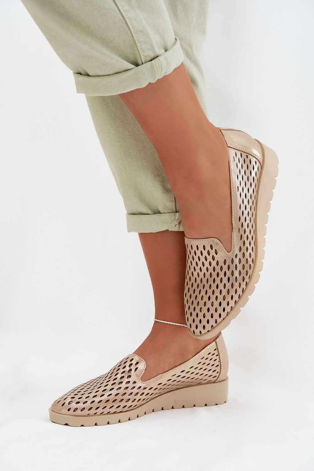 Half shoes model 225234