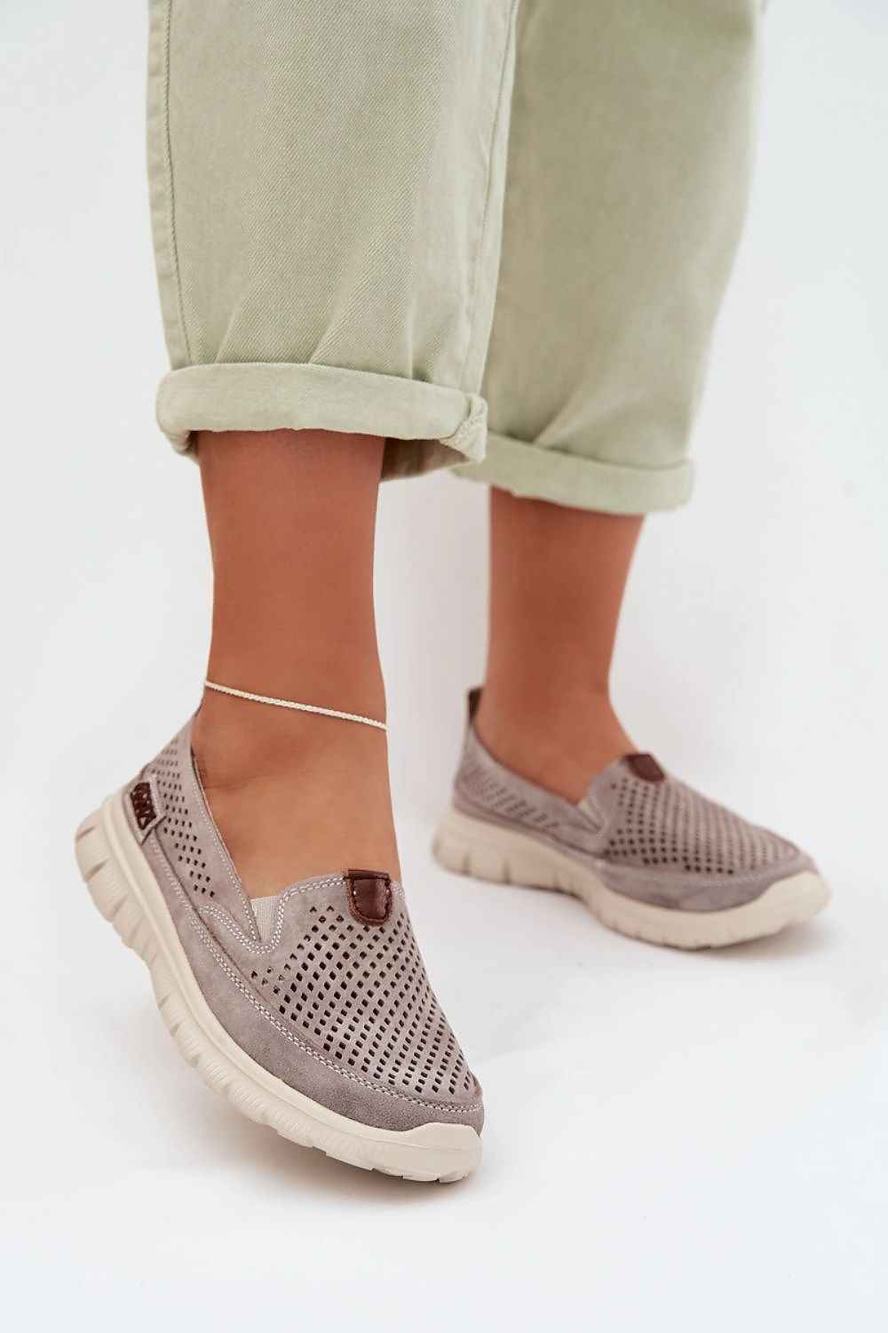 Half shoes model 225233