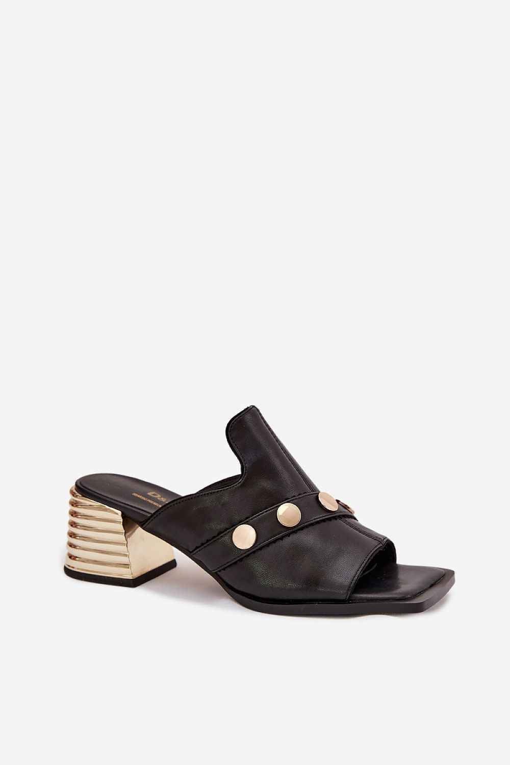 Heeled sandals model 225350