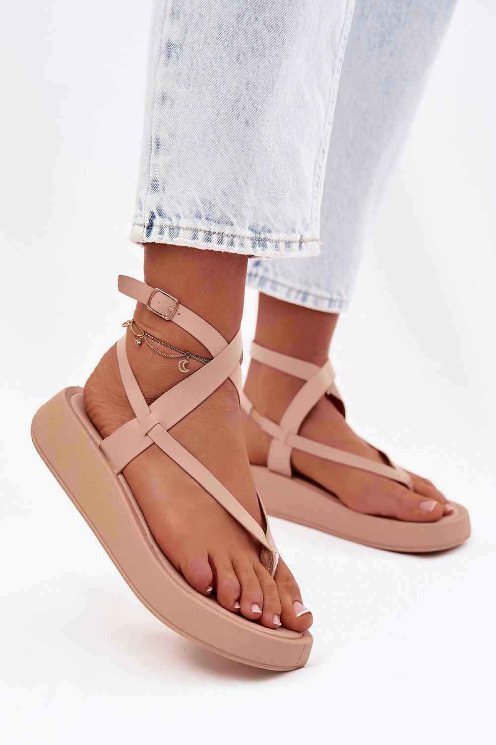 Sandals model 225398