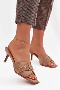 Heeled sandals model 225373