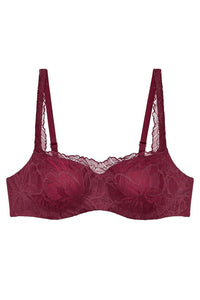  Braceless bra model 230001 Triumph 