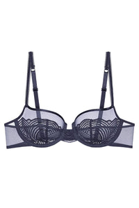  Braceless bra model 230277 Triumph 