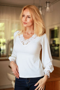  Blouse model 230807 Mirale 