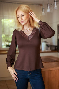  Blouse model 230808 Mirale 