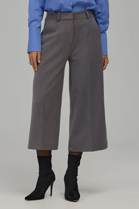  Women trousers model 230986 Nife 
