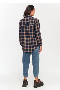  Long sleeve shirt model 231010 Makadamia 