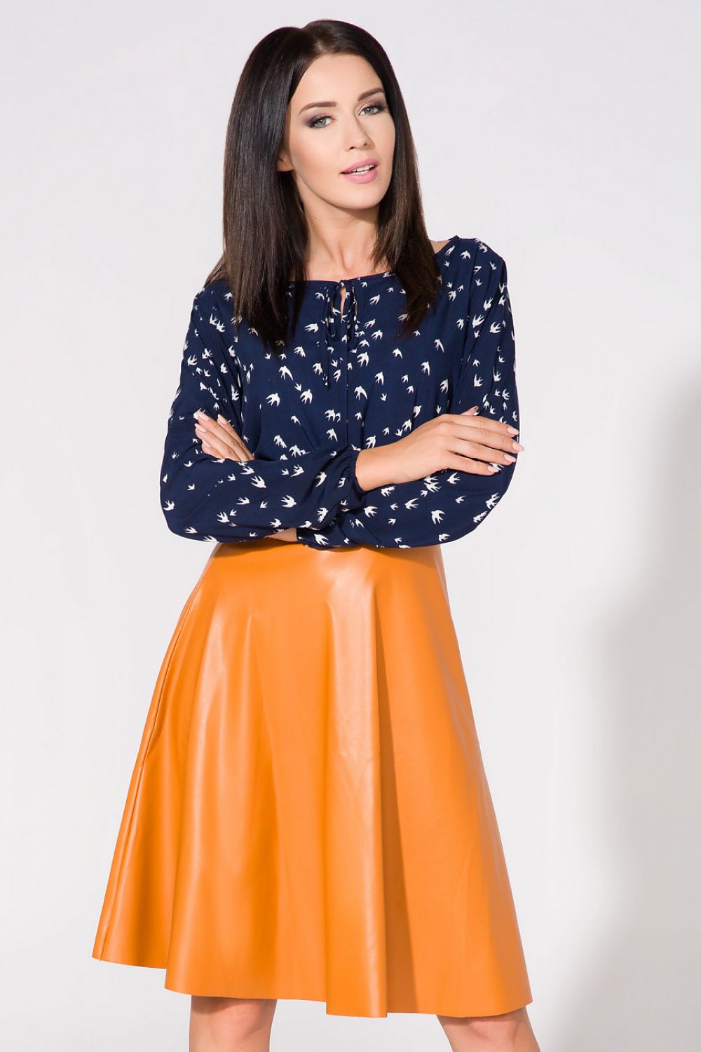 Blouse model 61683