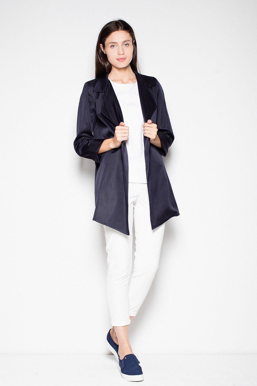Coat model 77420