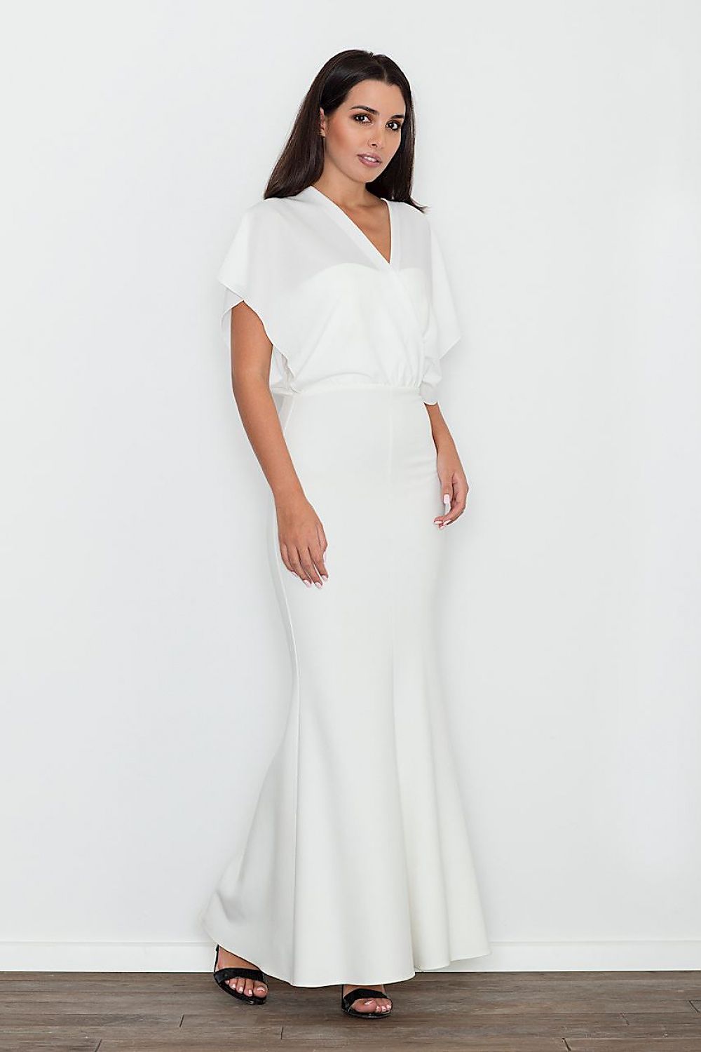 Long dress model 111034