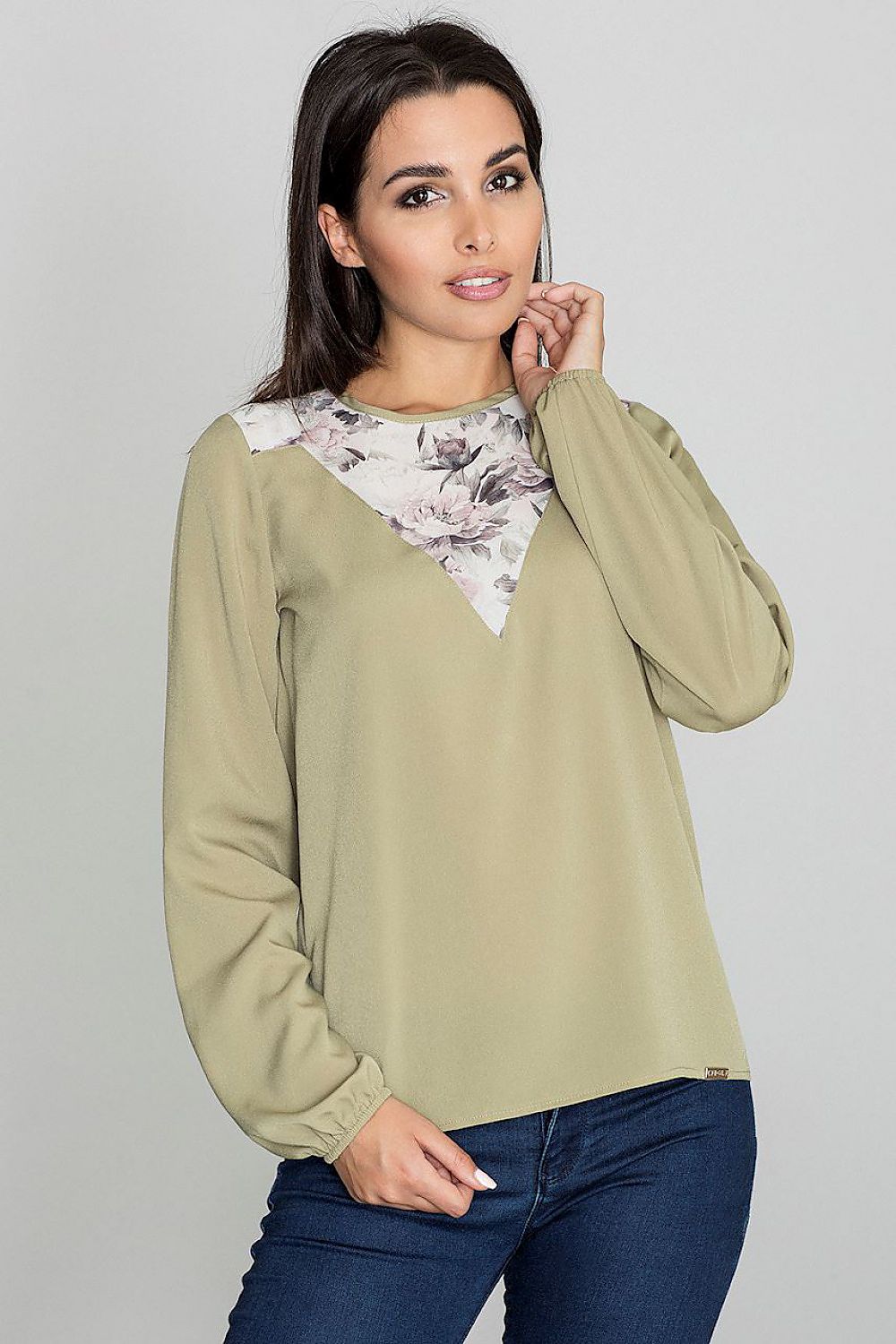 Blouse model 111133