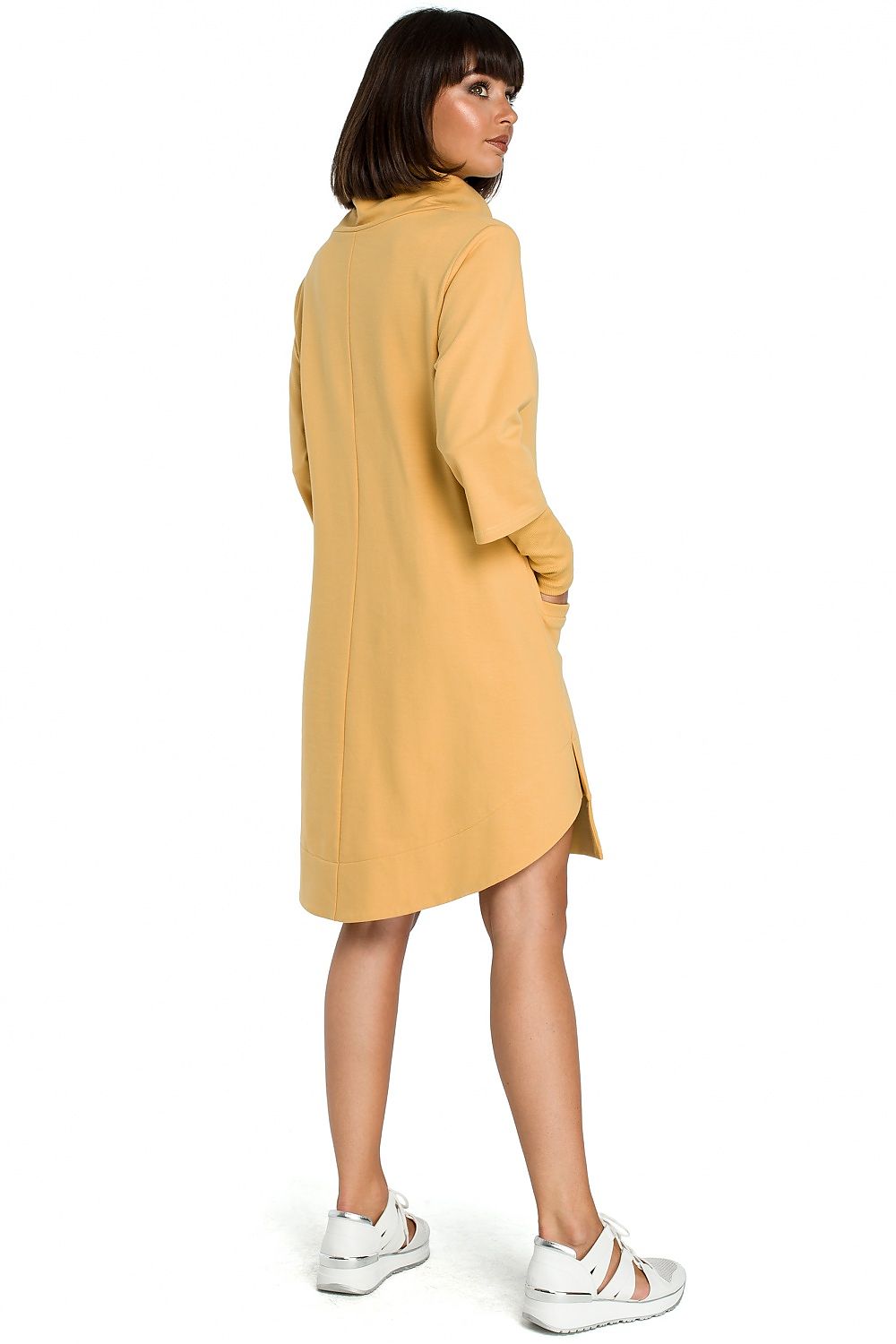 Daydress model 121623