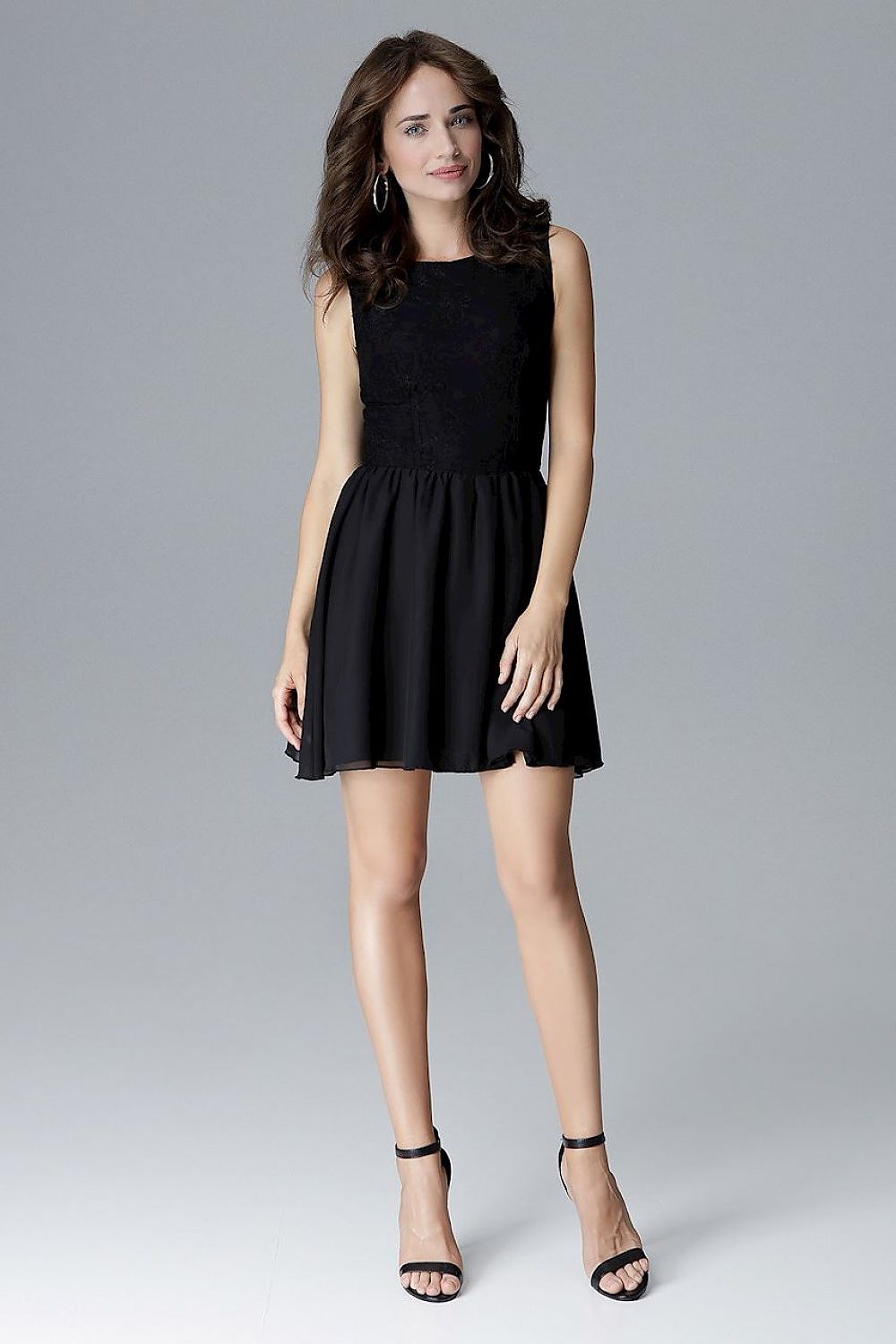 Short dress model 128517