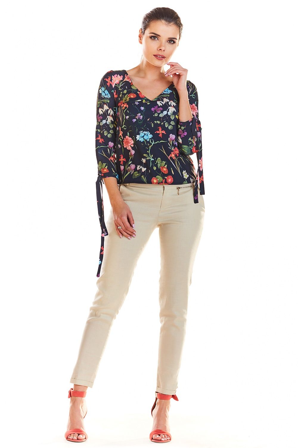 Blouse model 129188