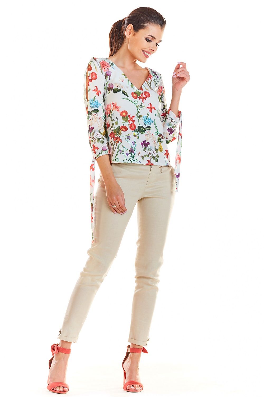 Blouse model 129189