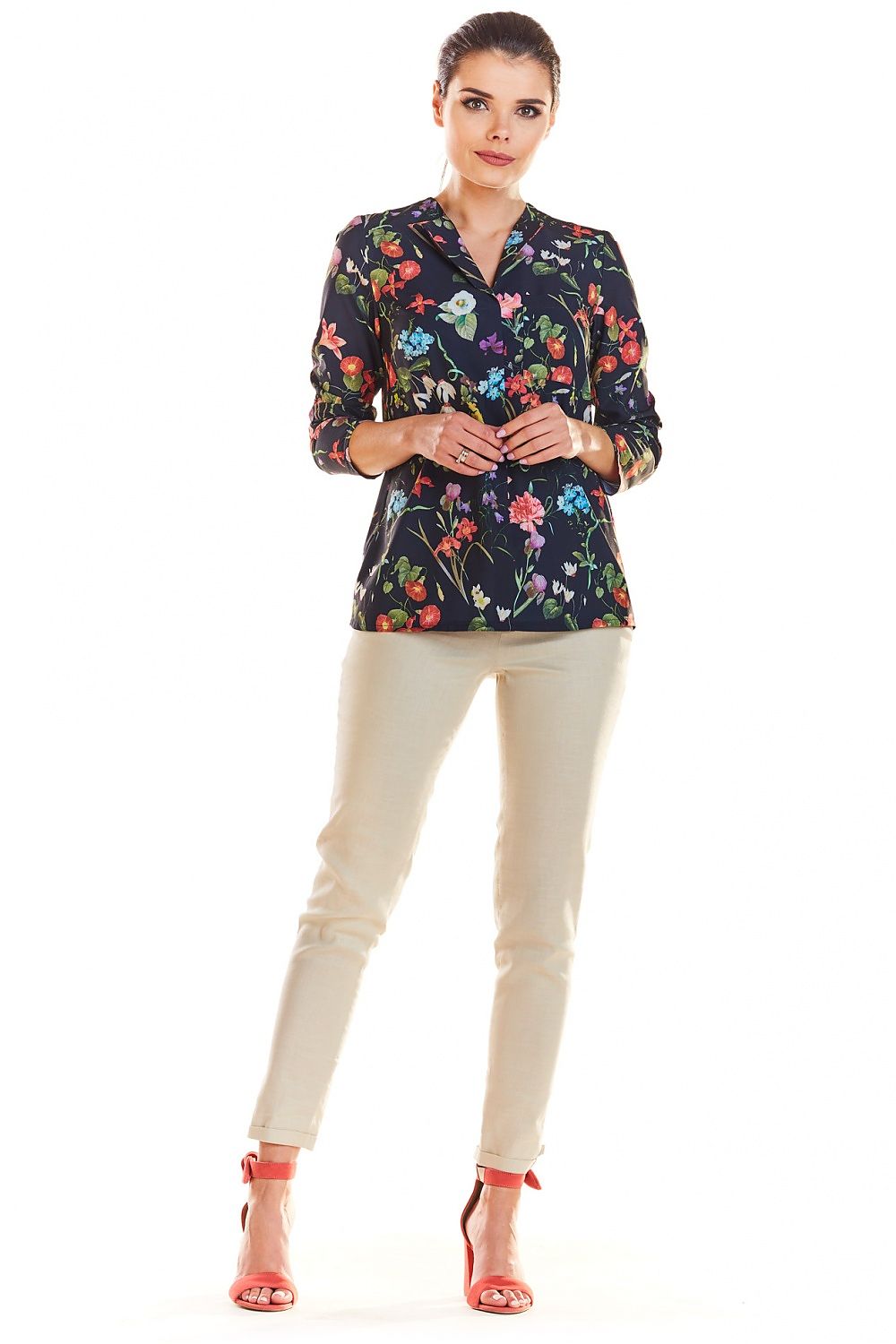 Blouse model 129233