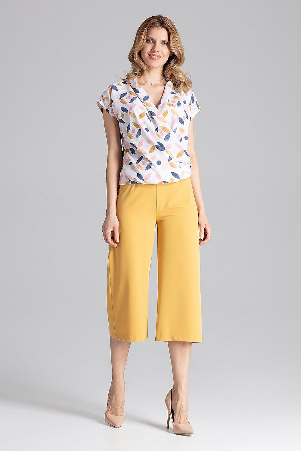 Women trousers model 129786 - Lojahub