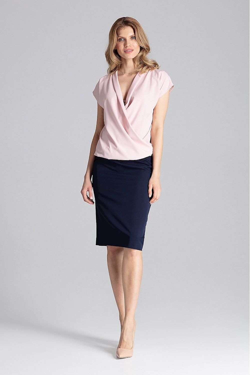 Blouse model 129816