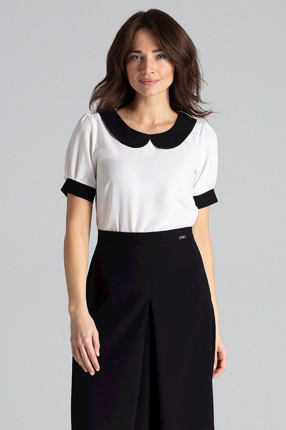 Blouse model 131230