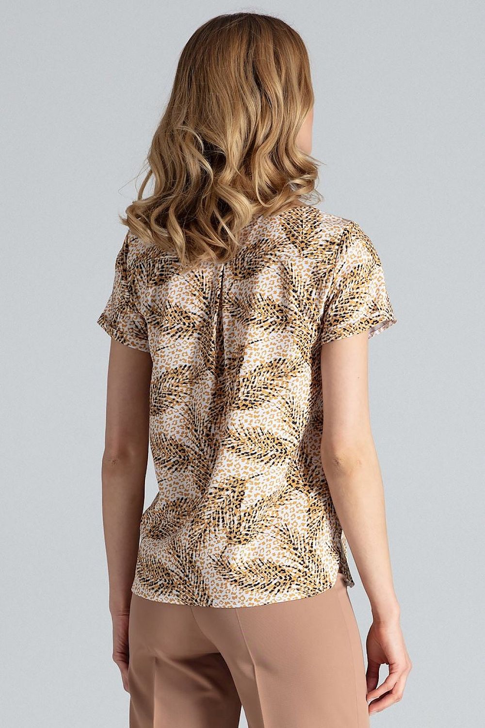 Blouse model 132476
